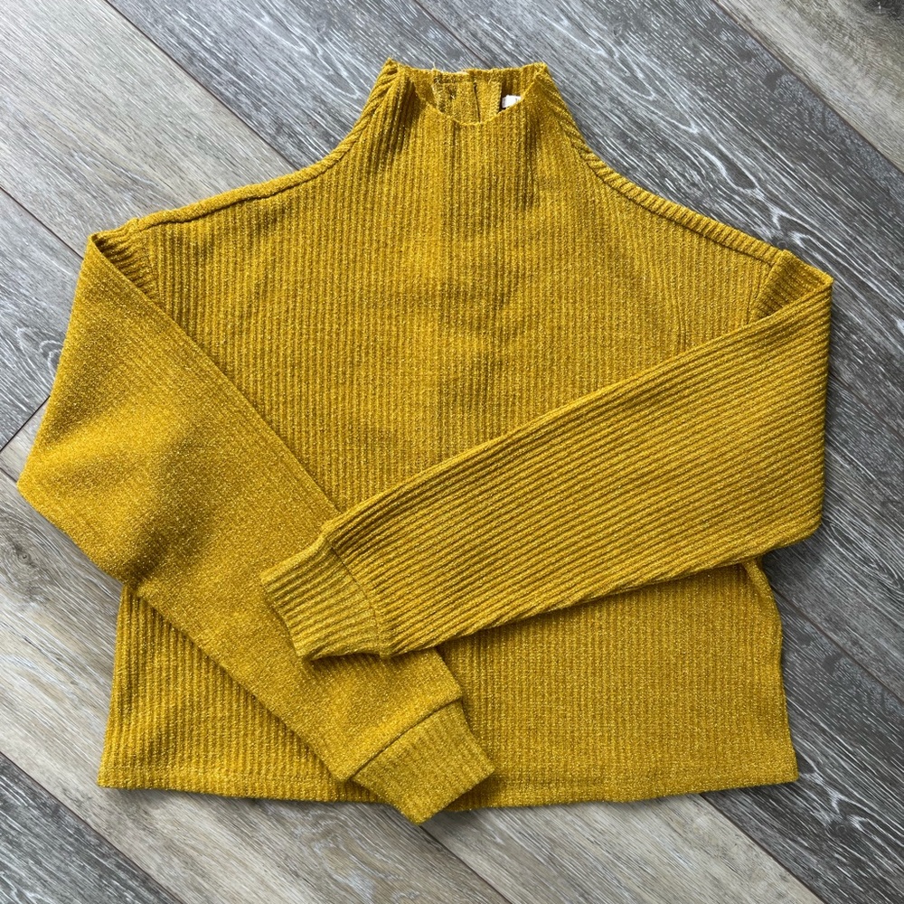 Revolve/Tularosa longsleeves mustard yellow mock neck shimmery croptop XS